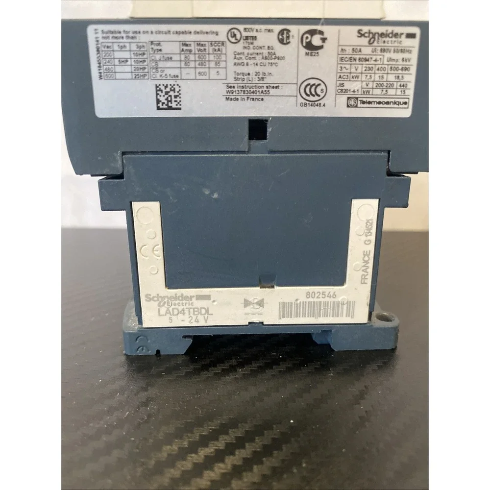 Telemecanique Schneider Electric LC1DT20‎ 24 VDC Contactor With LAD4TBDL - USED